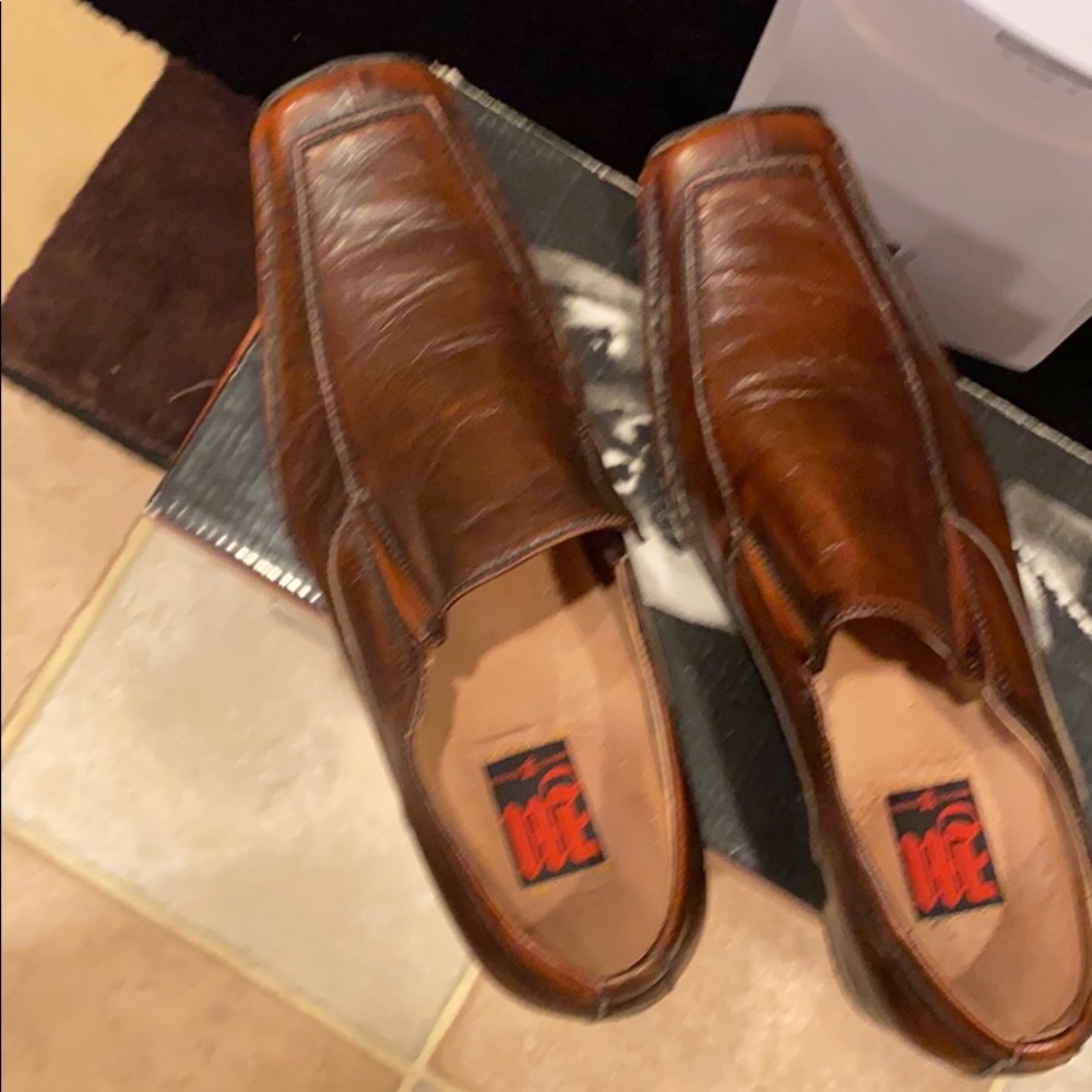 Men’s shoes
